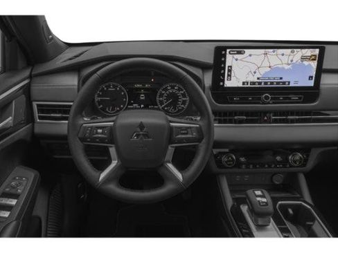 New 2026 Mitsubishi Outlander LE FWD image 41