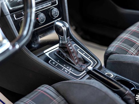 Used 2015 Volkswagen GTI S image 20