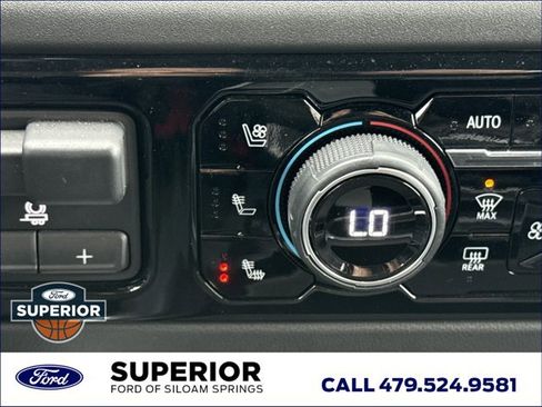 Used 2024 Chevrolet Silverado 3500 High Country w/ Technology Package image 23