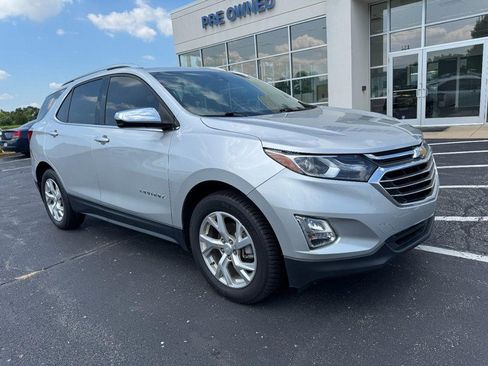 Used 2020 Chevrolet Equinox Premier AWD/4WD image 2