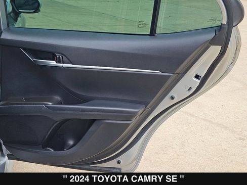 Used 2024 Toyota Camry SE FWD image 27