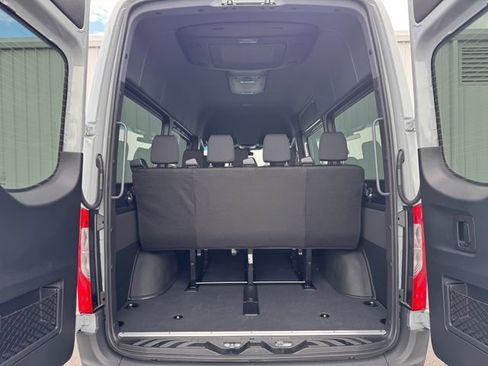 New 2025 Mercedes-Benz Sprinter 2500 image 8