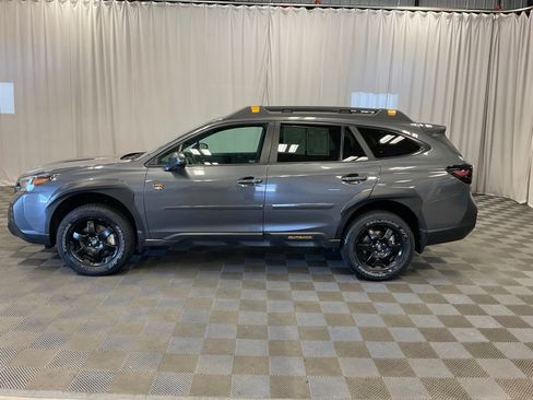 Used 2022 Subaru Outback Wilderness AWD/4WD image 5