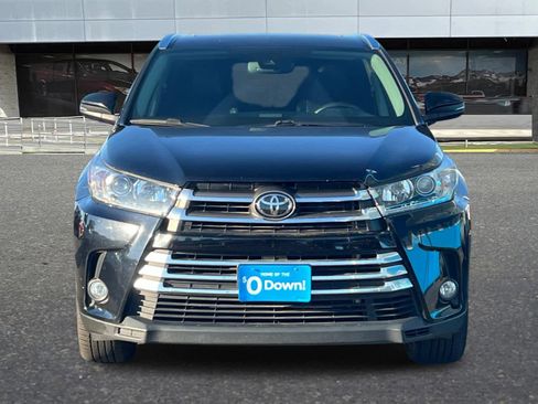 Used 2018 Toyota Highlander Limited image 10