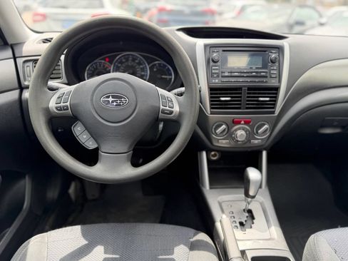 Used 2013 Subaru Forester 2.5X Premium AWD/4WD image 5