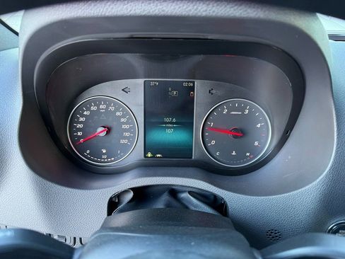 Used 2024 Mercedes-Benz Sprinter 2500 image 15