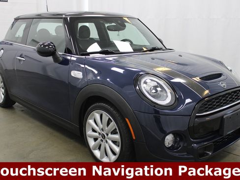 Used 2019 MINI Cooper S image 3