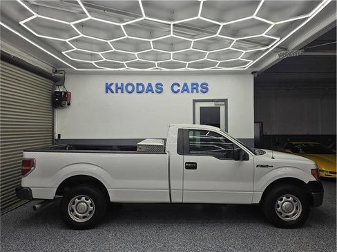 Used 2010 Ford F150 XL image 5