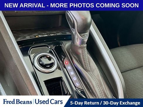 Used 2023 Chevrolet Colorado LT w/ LT Convenience Package II AWD/4WD image 24