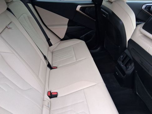 Used 2025 BMW X3 xDrive30i w/ Convenience Package image 28