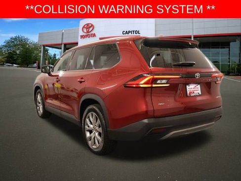 Used 2024 Toyota Grand Highlander Limited image 4