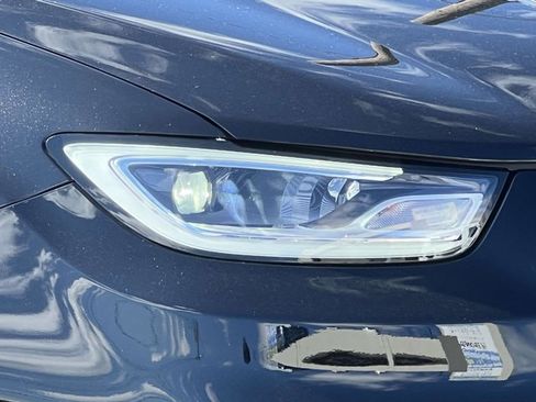 Used 2026 Chrysler Pacifica Limited w/ S Appearance Package FWD image 7