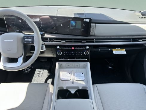 New 2027 Hyundai Santa Fe Limited FWD image 10