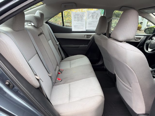 Used 2016 Toyota Corolla LE FWD image 10