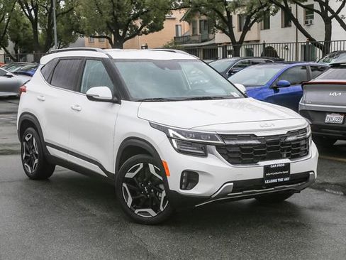 Certified 2024 Kia Seltos SX image 2