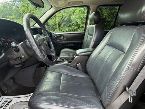 Used 2005 Chevrolet TrailBlazer LT AWD/4WD image 19