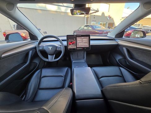 Used 2022 Tesla Model 3 Long Range AWD/4WD image 19