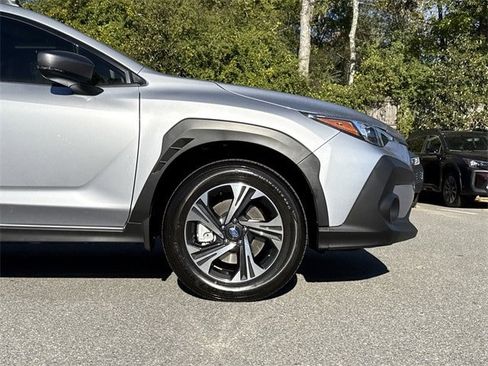 Certified 2025 Subaru Crosstrek 2.0i Premium image 9