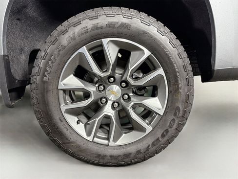 New 2025 Chevrolet Silverado 1500 LT w/ Protection Package image 30