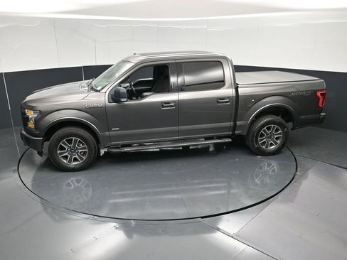 Used 2016 Ford F150 XLT w/ Equipment Group 302A Luxury AWD/4WD image 53