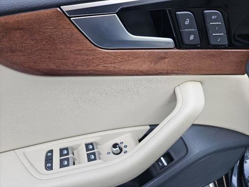 Used 2021 Audi A4 2.0T Premium w/ Convenience Package image 10