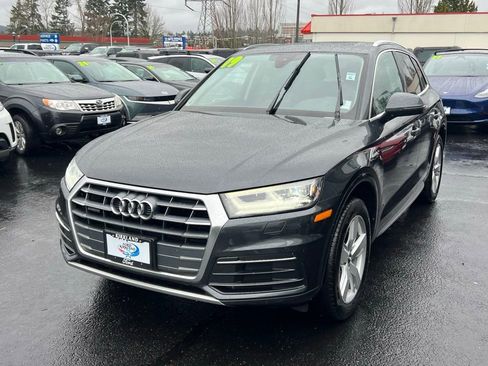 Used 2019 Audi Q5 2.0T Premium Plus w/ Premium Plus Package AWD/4WD image 4