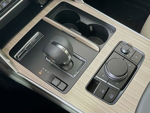 New 2026 MAZDA CX-70 3.3 Turbo w/ Preferred Package AWD/4WD image 17