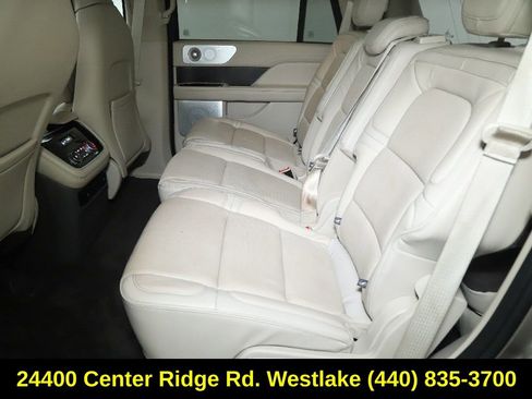 Used 2019 Lincoln Navigator Reserve AWD/4WD image 14