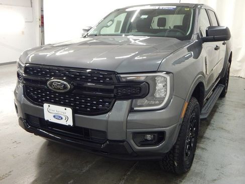 New 2025 Ford Ranger XLT w/ Black Appearance Package image 9