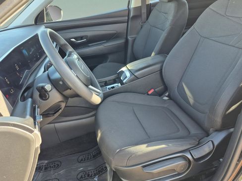 Certified 2025 Hyundai Tucson SE AWD/4WD image 20