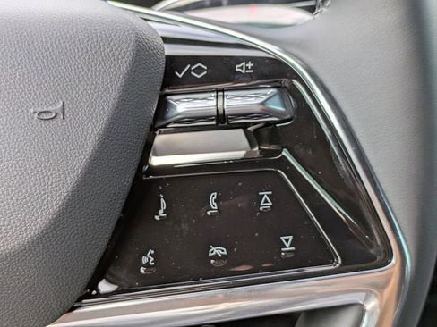 New 2026 Cadillac Vistiq Sport w/ LPO, Floor Liner Package image 28