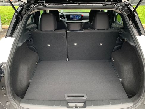 New 2026 Nissan Kicks SV FWD image 6
