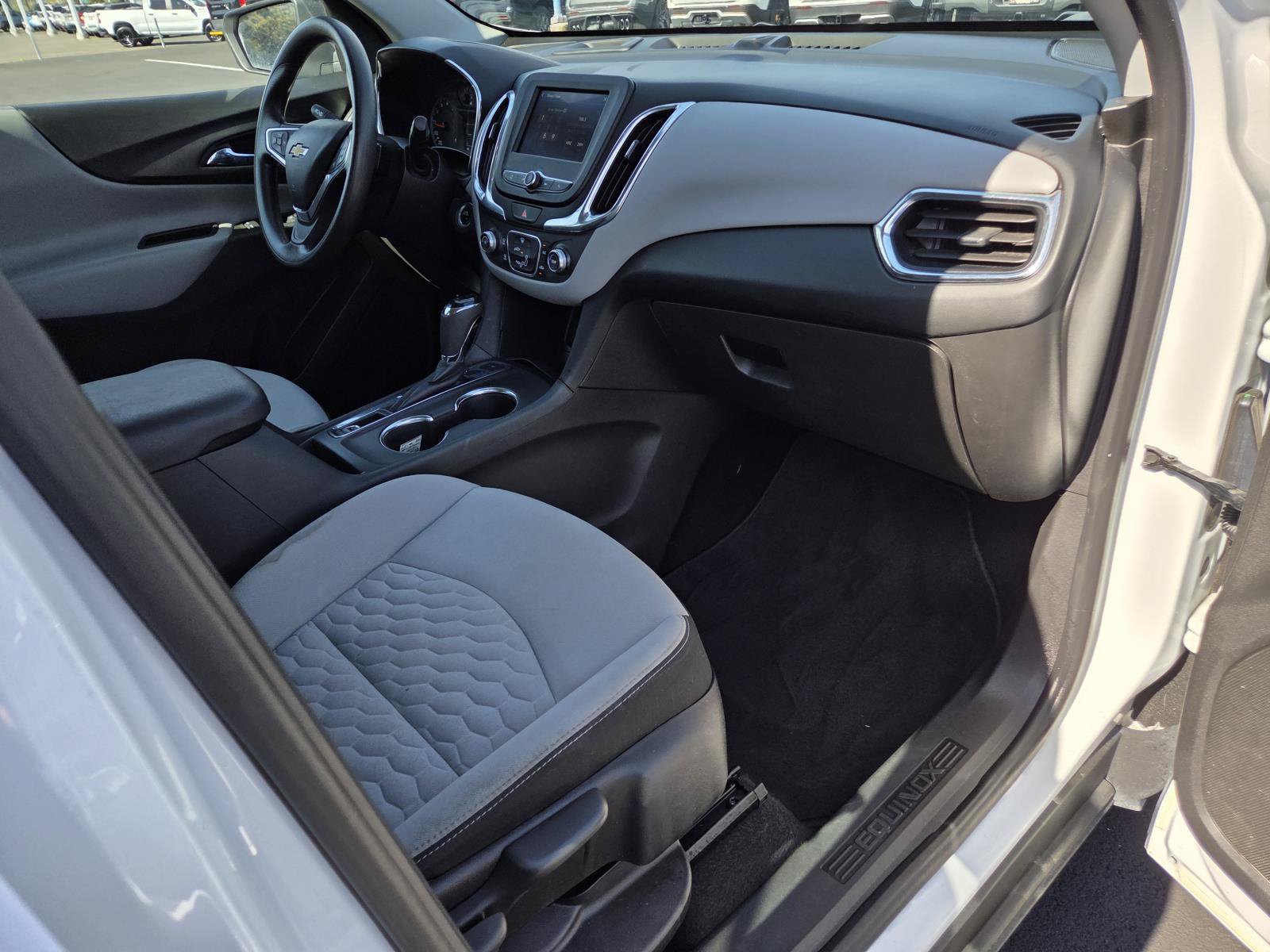 Used 2021 Chevrolet Equinox LS AWD/4WD image 21