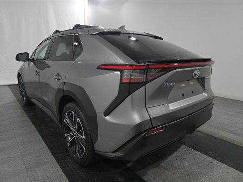 Used 2023 Toyota bZ4X Limited w/ Weather Package image 4