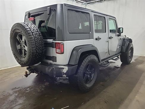 Used 2016 Jeep Wrangler Unlimited Sport w/ Quick Order Package 24S AWD/4WD image 4