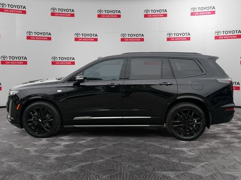 Used 2021 Cadillac XT6 Sport AWD/4WD image 8