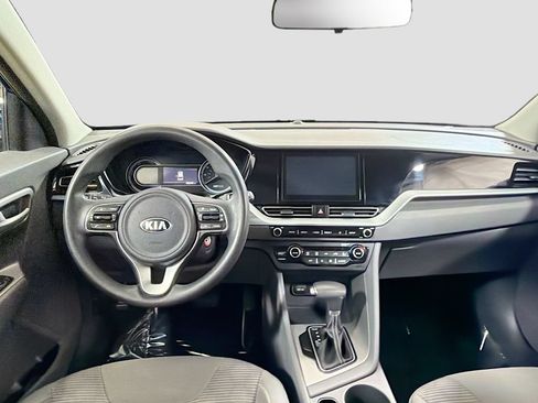 Used 2020 Kia Niro LX FWD image 21