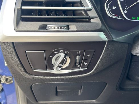 Used 2022 BMW X3 xDrive30i w/ Convenience Package image 32