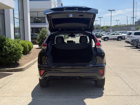 Used 2023 Mitsubishi Eclipse Cross SEL AWD/4WD image 10