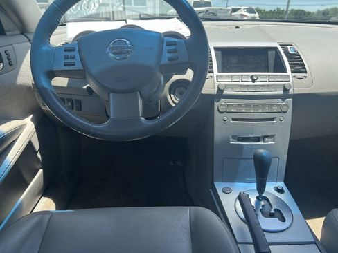 Used 2005 Nissan Maxima 3.5 SE w/ (S03) Driver Preferred Pkg FWD image 8
