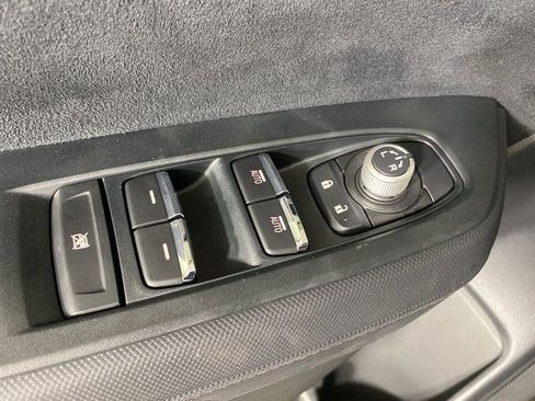 Certified 2025 Subaru Forester Touring AWD/4WD image 25