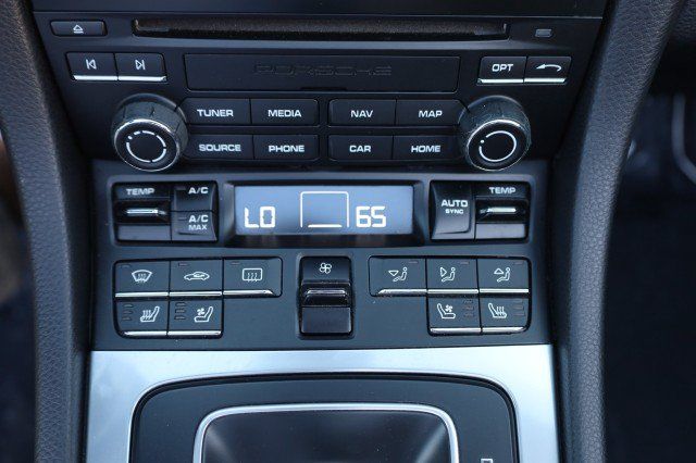 Used 2017 Porsche 718 Boxster RWD image 38