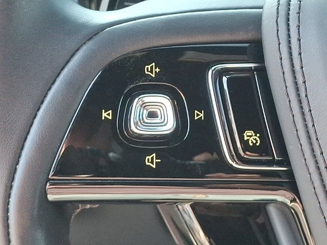 Certified 2025 Lincoln Aviator Black Label AWD/4WD image 21