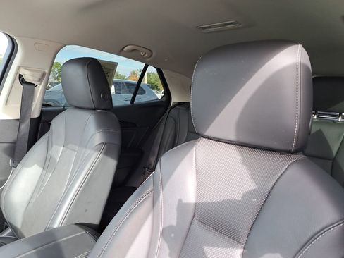 Used 2023 Buick Envision Essence image 17