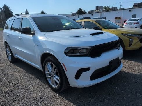 Used 2025 Dodge Durango R/T AWD/4WD image 3