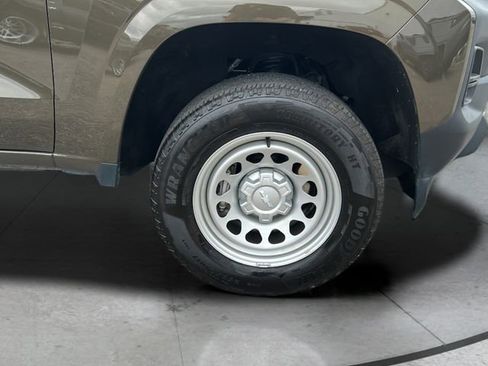 Certified 2024 Chevrolet Colorado W/T RWD image 26
