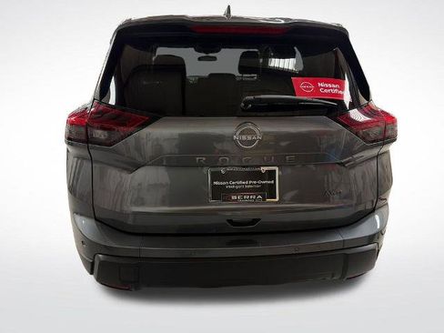 Certified 2025 Nissan Rogue SV AWD/4WD image 5