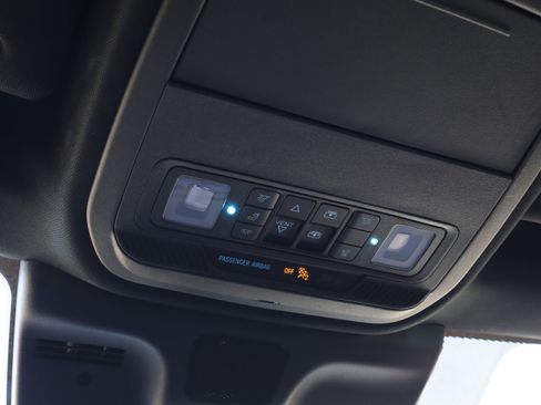 Used 2025 Ford Expedition Max King Ranch AWD/4WD image 28