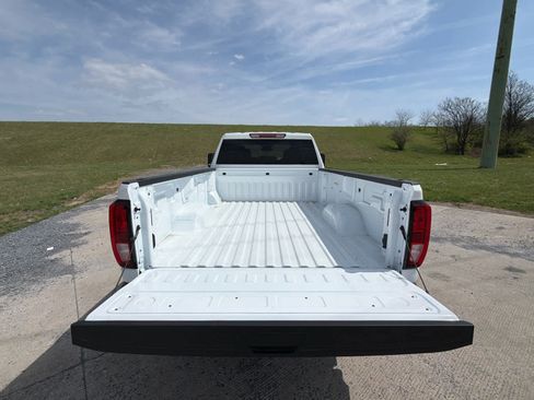 New 2026 GMC Sierra 2500 Pro w/ Convenience Package image 10