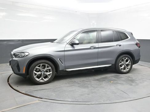 Used 2023 BMW X3 xDrive30i w/ Premium Package AWD/4WD image 3